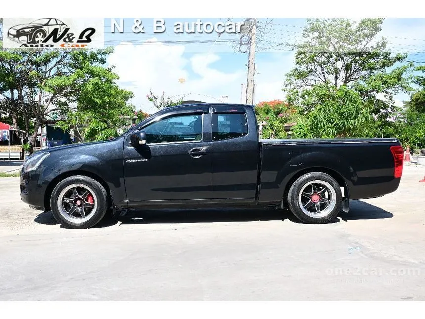 2017 Isuzu D-MAX Z Space Cab Pickup