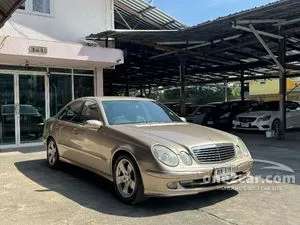 2005 Mercedes-Benz E240 2.6 Avantgarde Sedan