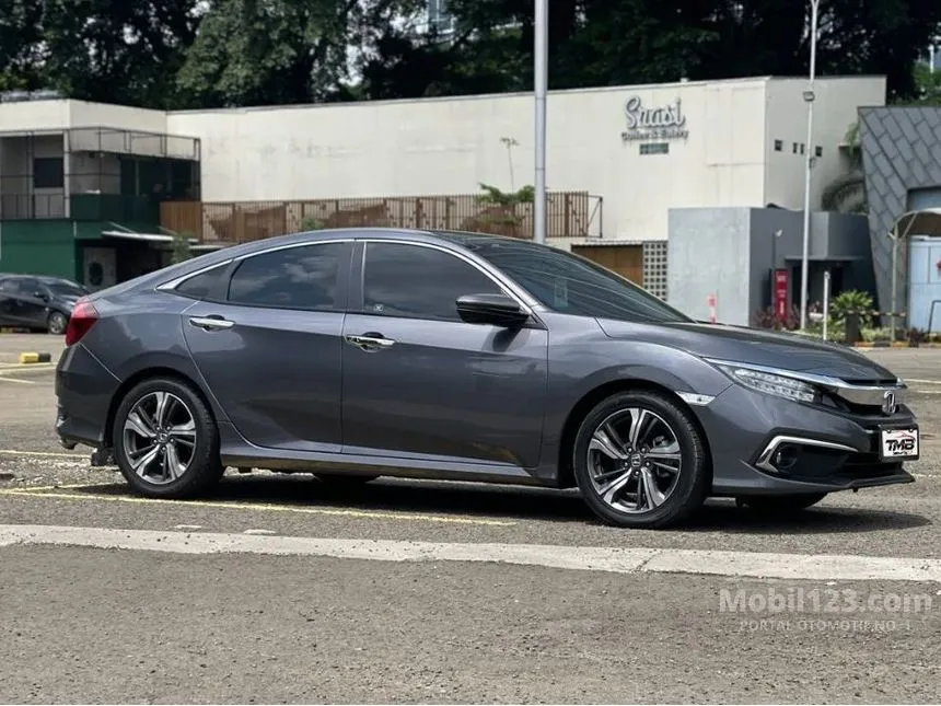 2019 Honda Civic ES Sedan