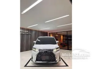 2020 Lexus LM 350 3.5 7 Seater MPV