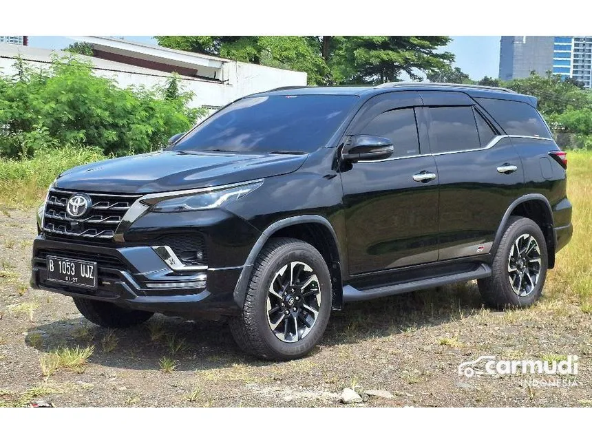 2021 Toyota Fortuner VRZ GR SPORT 4X2 SUV