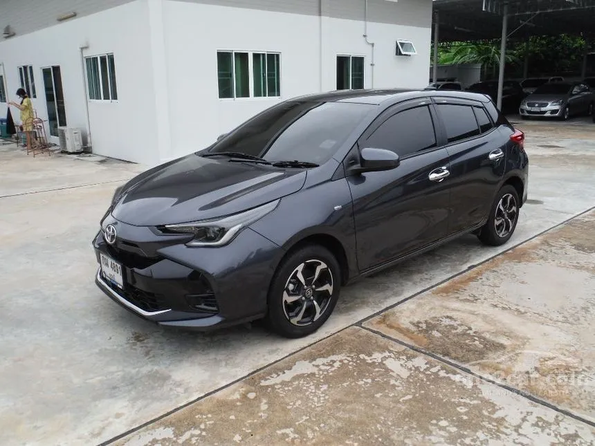 2025 Toyota YARIS Sport Hatchback