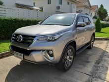 2017 Toyota Fortuner 2.8 (ปี 15-18) V SUV AT