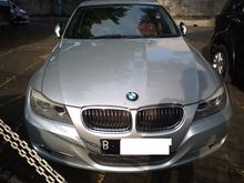 JUAL BMW series 320i Luxury NEGO