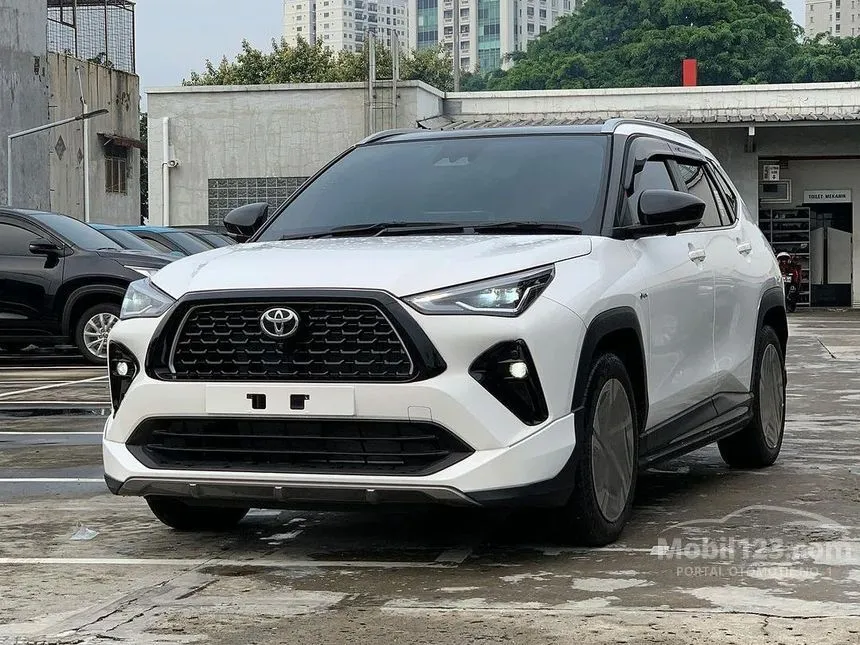 Jual Mobil Toyota Yaris Cross 2024 S GR Parts Aero Package 1.5 di DKI Jakarta Automatic Wagon Putih Rp 270.000.000