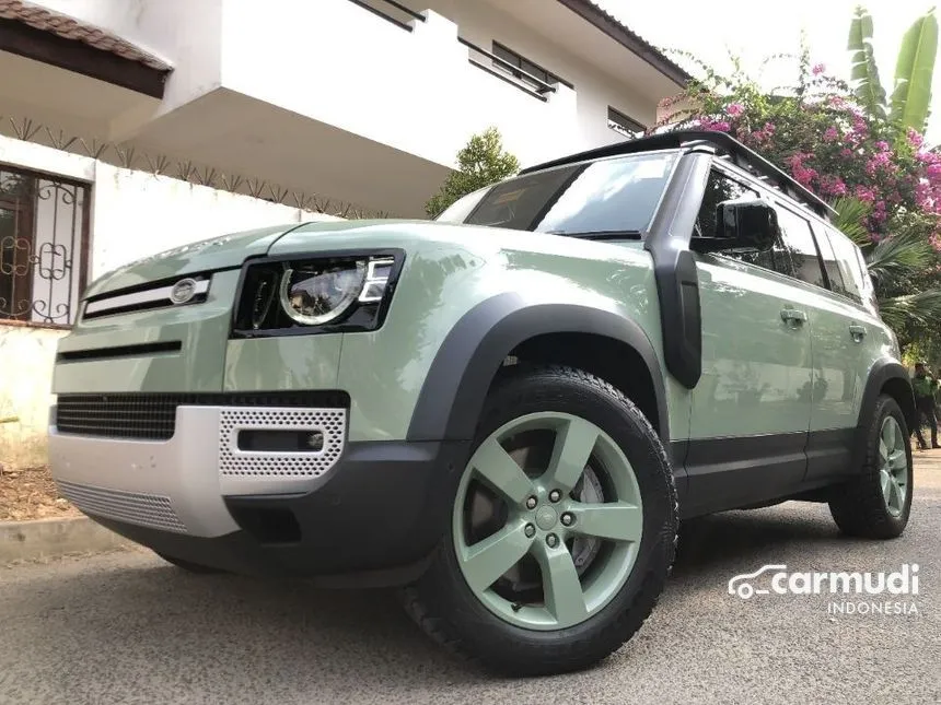 Jual Mobil Land Rover Defender 2023 110 P400e 75th Anniversary Edition 2.0 di DKI Jakarta Automatic SUV Hijau Rp 3.350.000.000
