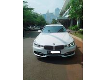 2014 BMW 320i 2.0 Sport Sedan