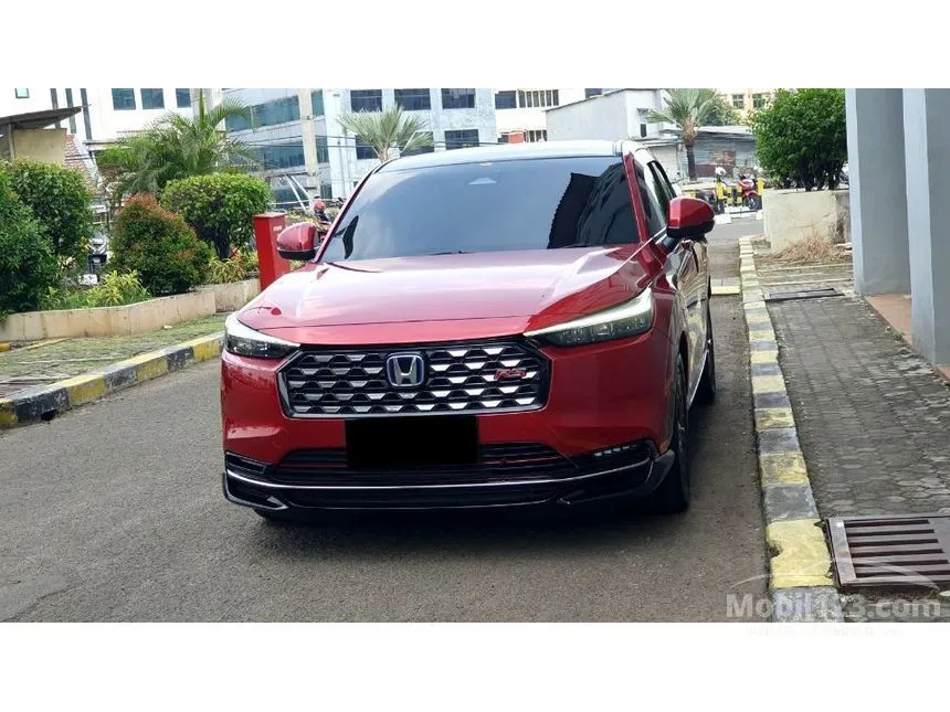 2025 Honda HR-V e:HEV RS SUV