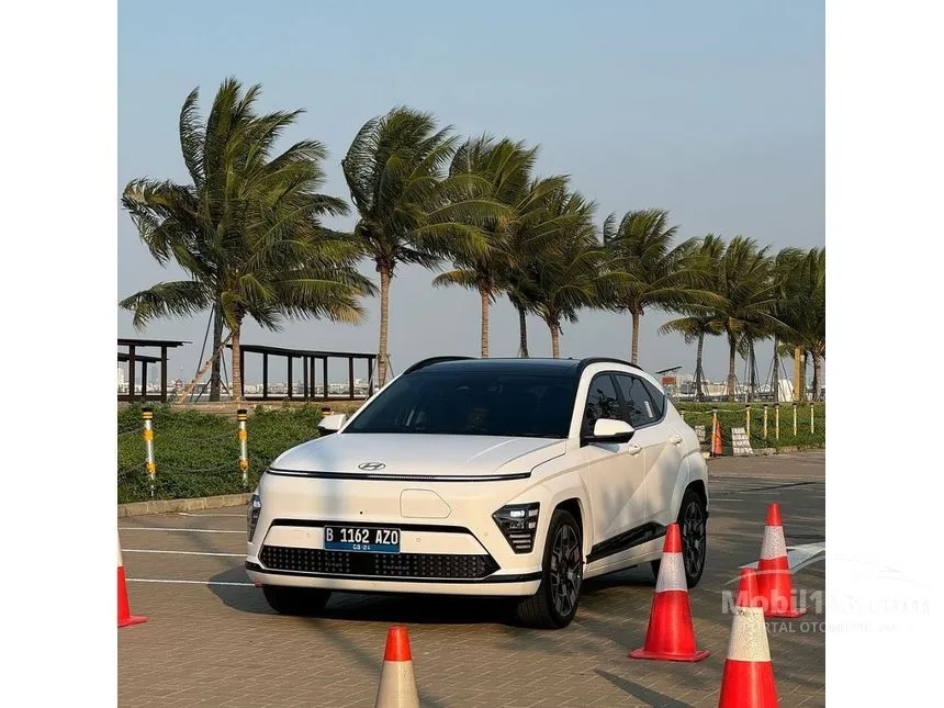 Jual Mobil Hyundai Kona 2024 Electric Long Range Signature di DKI Jakarta Automatic Wagon Putih Rp 590.000.000