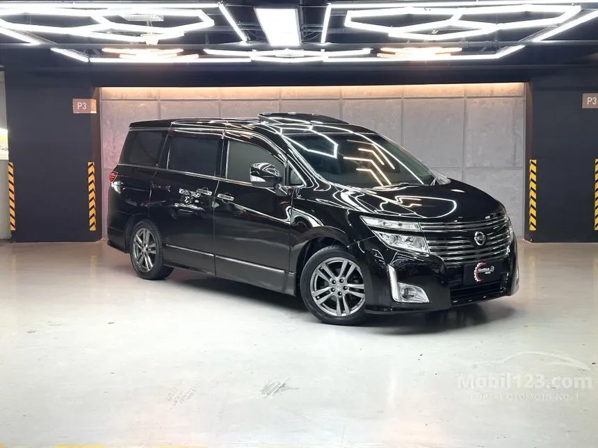 2011 Nissan Elgrand Highway Star MPV