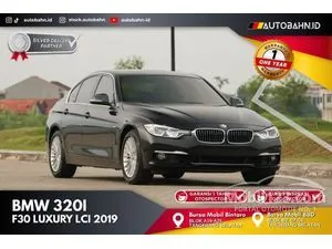 2018 BMW 320i 2.0 Luxury Sedan