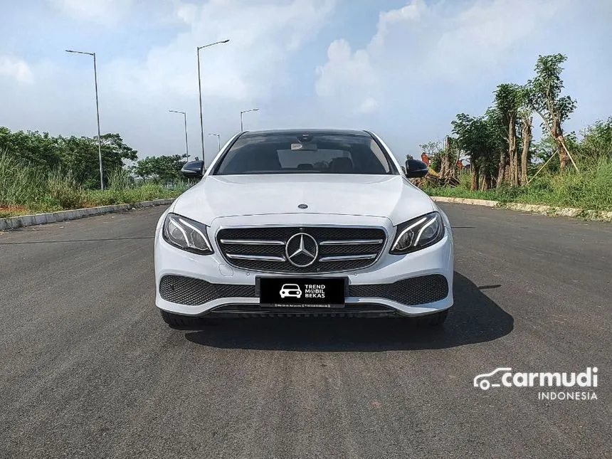 2016 Mercedes-Benz E300 Avantgarde Sedan