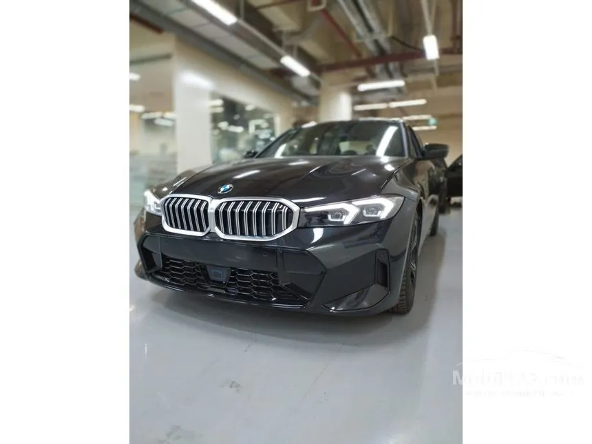 Jual Mobil BMW 320i 2023 M Sport 2.0 di DKI Jakarta Automatic Sedan Hitam Rp 1.130.000.000