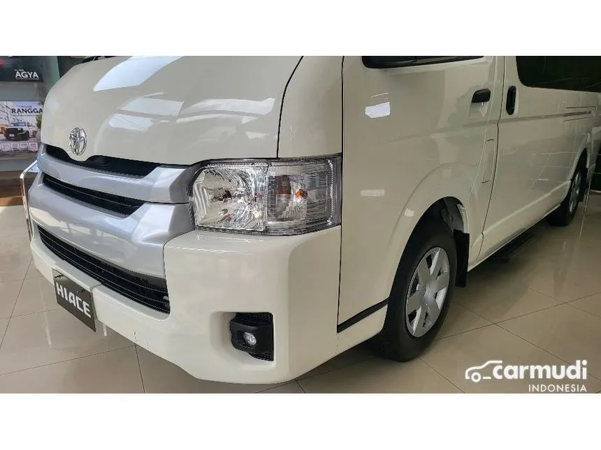 2026 Toyota Hiace Commuter Van