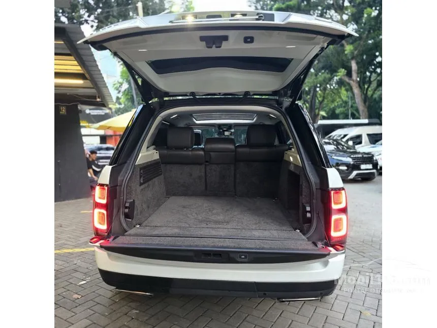 2015 Land Rover Range Rover Vogue SUV