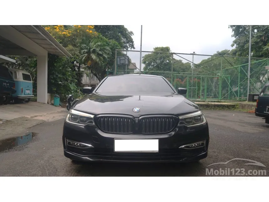 Jual Mobil BMW 520d 2017 Luxury 2.0 di DKI Jakarta Automatic Sedan Hitam Rp 709.000.000