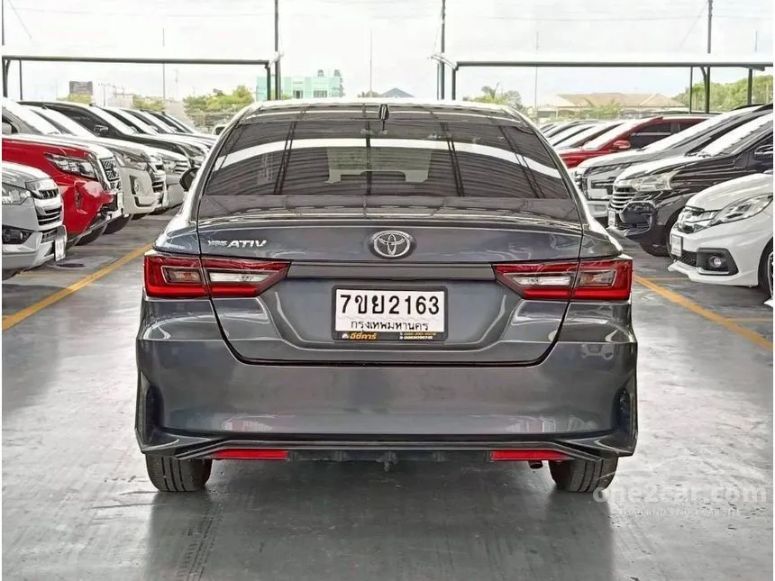 2023 Toyota Yaris Ativ Sport Sedan