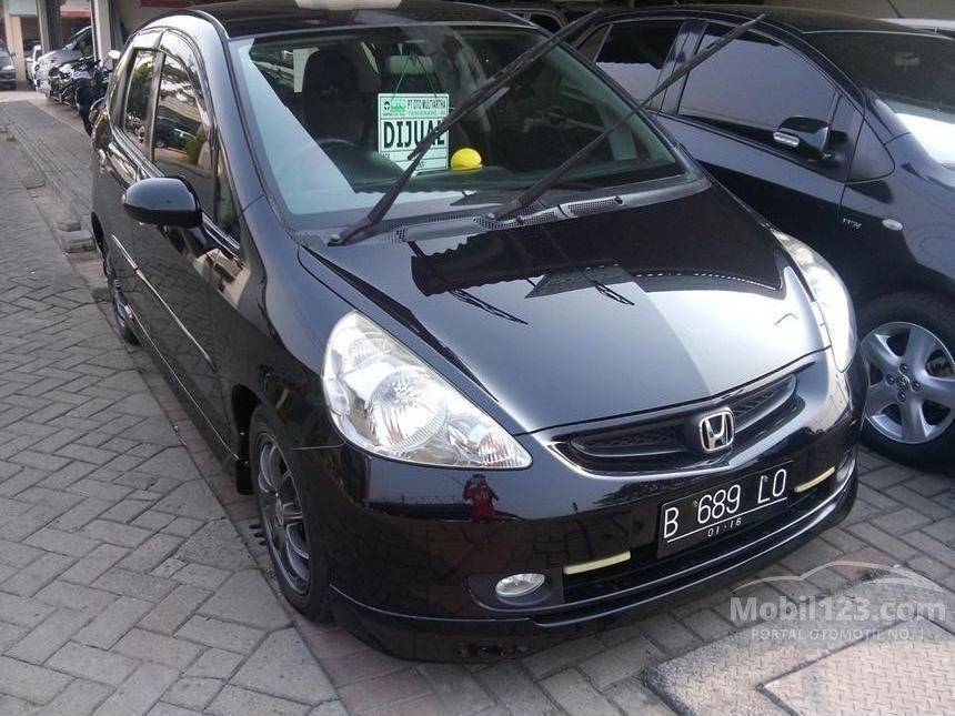 Download Gambar Mobil Jazz  Vtec 2005 RIchi Mobil