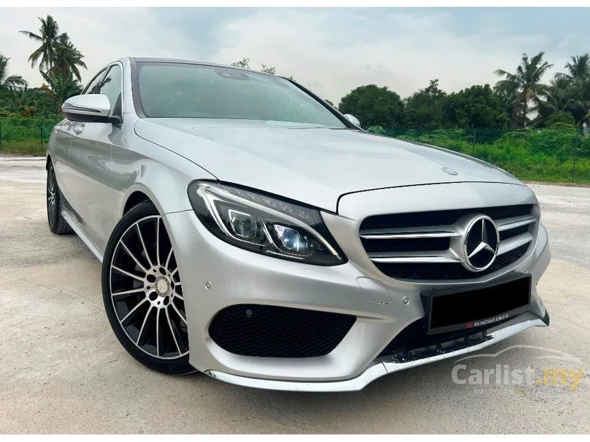 2016 Mercedes-Benz C300 Avantgarde AMG Line Sedan