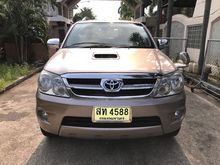 2006 Toyota Fortuner 3.0 (ปี 04-08) V SUV AT