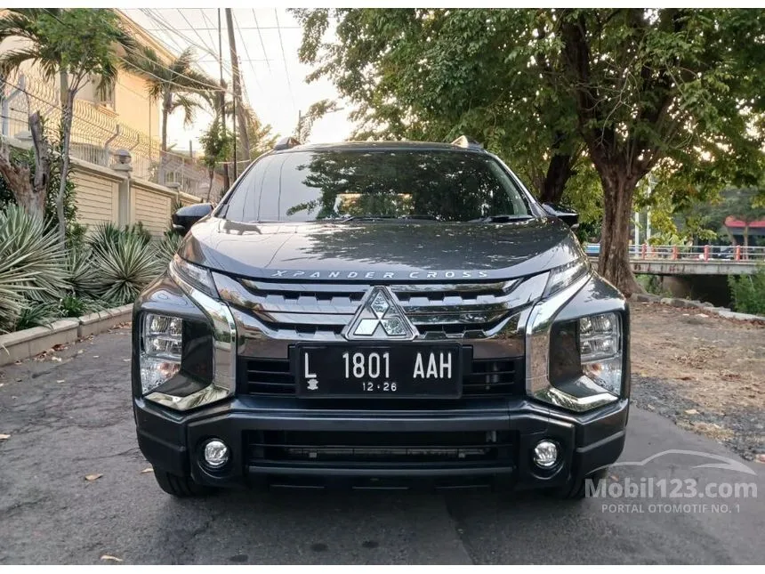 Jual Mobil Mitsubishi Xpander 2021 CROSS Black Edition Rockford Fosgate 1.5 di Jawa Timur Automatic Wagon Abu