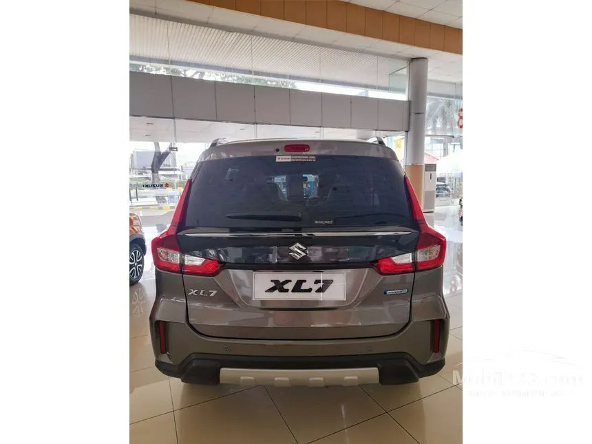 Jual Mobil Suzuki XL7 2024 ALPHA Hybrid 1.5 di DKI Jakarta Automatic Wagon Lainnya Rp 245.000.000