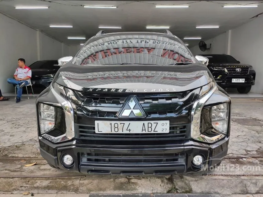 Jual Mobil Mitsubishi Xpander 2022 CROSS 1.5 di Jawa Timur Automatic Wagon Hitam Rp 280.999.999