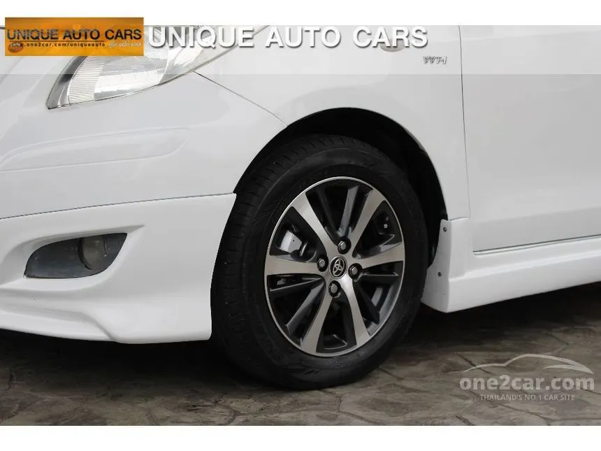 2009 Toyota YARIS E Hatchback