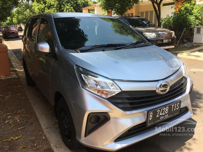 Jual Mobil Daihatsu Sigra 2020 M 1.0 di Jawa Barat Manual MPV Silver Rp