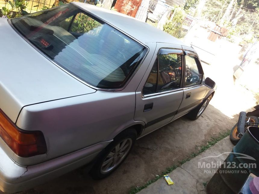 Jual Mobil Honda Accord 1988 2.0 di Jawa Barat Manual Sedan Silver Rp