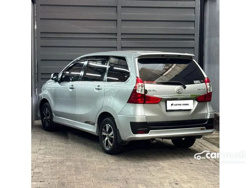 2015 Daihatsu Xenia R Sporty MPV