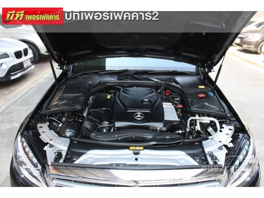 2015 Mercedes-Benz C180 Sedan
