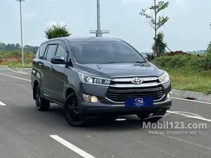 2017 Toyota Kijang Innova 2.4 V MPV