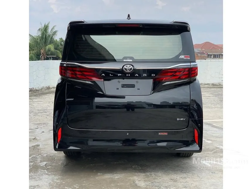 2026 Toyota Alphard HEV (Non Premium Color) MPV