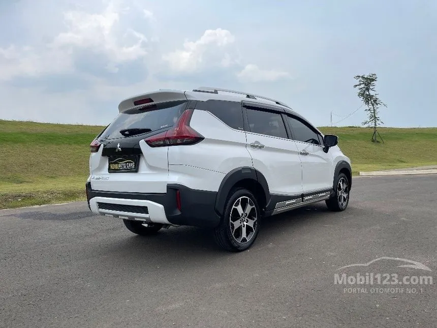 2021 Mitsubishi Xpander CROSS Premium Package Wagon