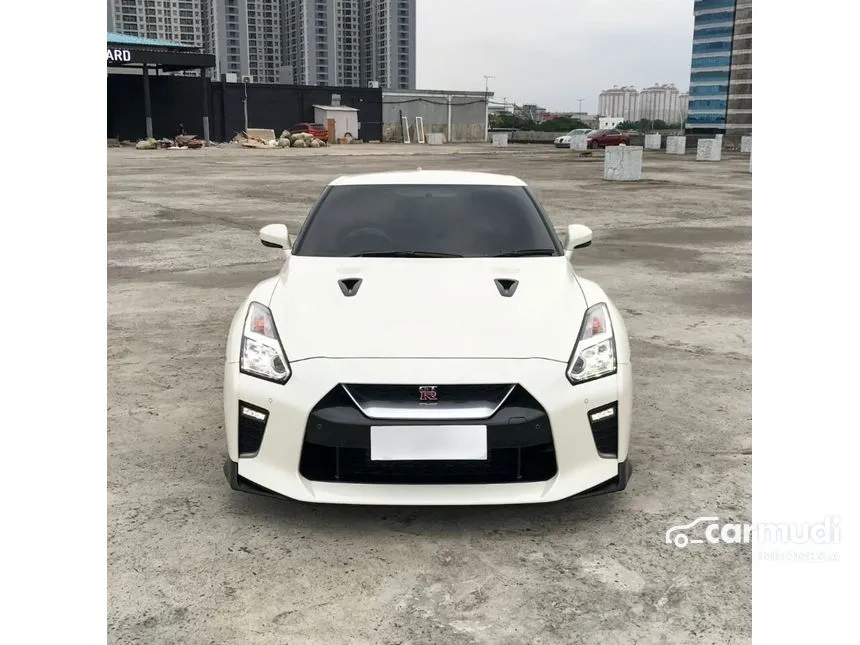 2022 Nissan GT-R Recaro Edition Coupe