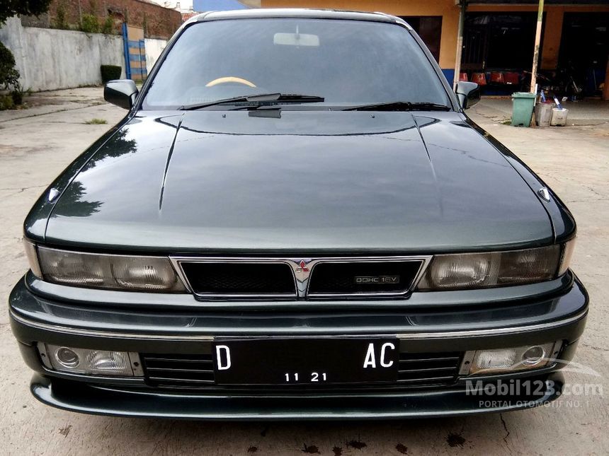 Jual Mobil Mitsubishi Eterna 1991 2.0 di Jawa Barat Manual Sedan Hijau 