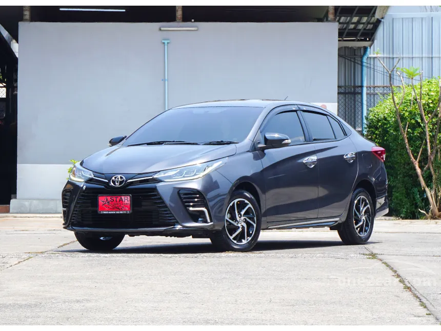 2022 Toyota Yaris Ativ Sport Sedan