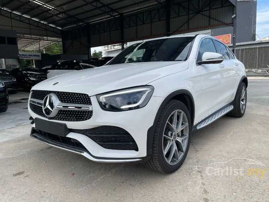 2020 Mercedes-Benz GLC300 4MATIC AMG Line Coupe