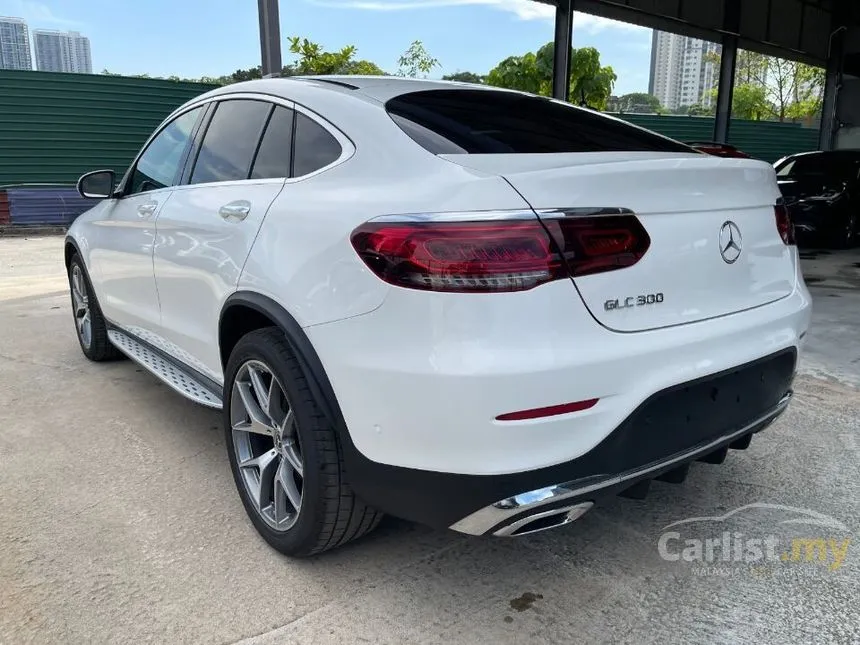 2020 Mercedes-Benz GLC300 4MATIC AMG Line Coupe