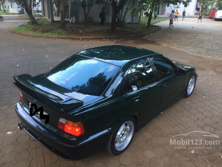 Jual Mobil BMW 318i 1996 E36 1.8 Manual 1.8 di Jawa Barat 