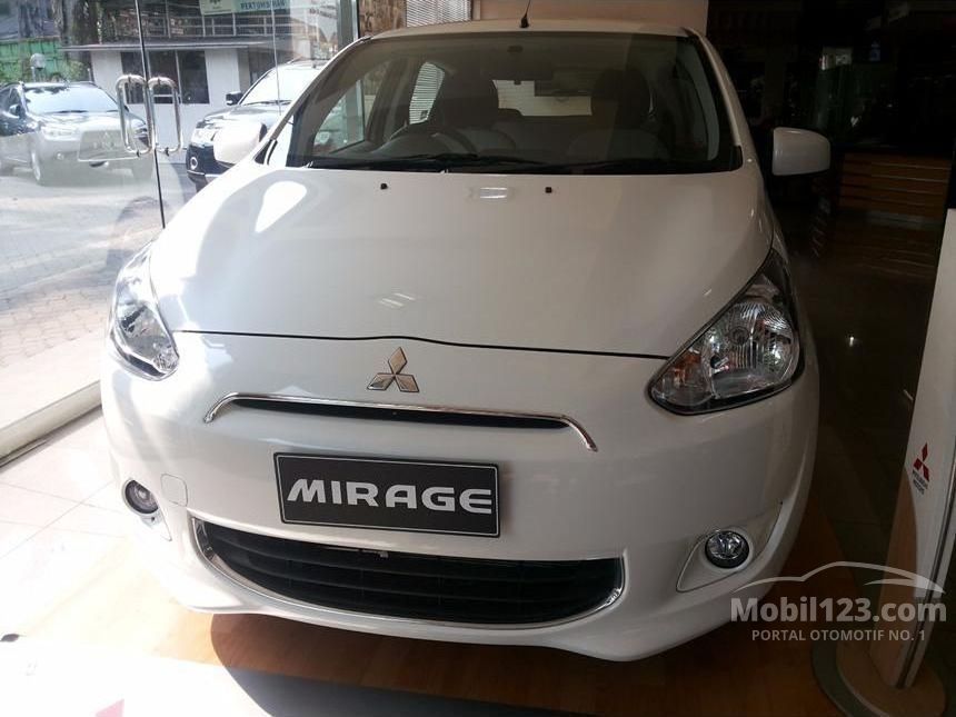 Jual Mobil Mitsubishi Mirage 2014 Glx 1 2 Di Dki Jakarta Manual Hatchback Putih Rp 136 000 000 2144264 Mobil123 Com
