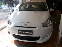 2015 Mitsubishi Mirage 1.2 GLX MT PUTIH CASH DAN KREDIT