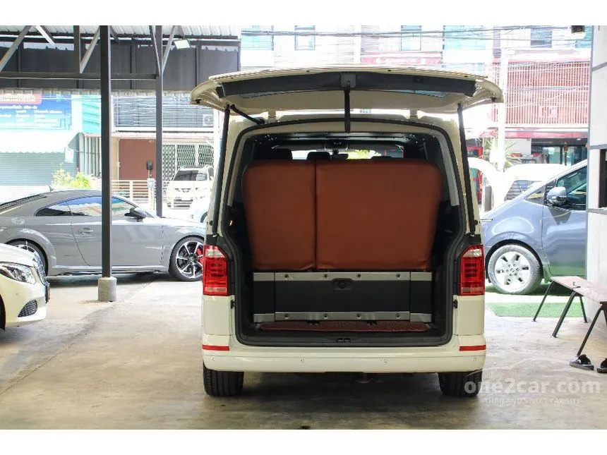 2018 Volkswagen CARAVELLE TDi Comfortline Van