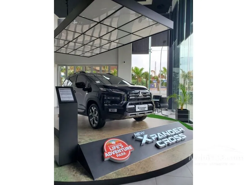 Jual Mobil Mitsubishi Xpander 2024 CROSS Premium Package 1.5 di DKI Jakarta Automatic Wagon Abu
