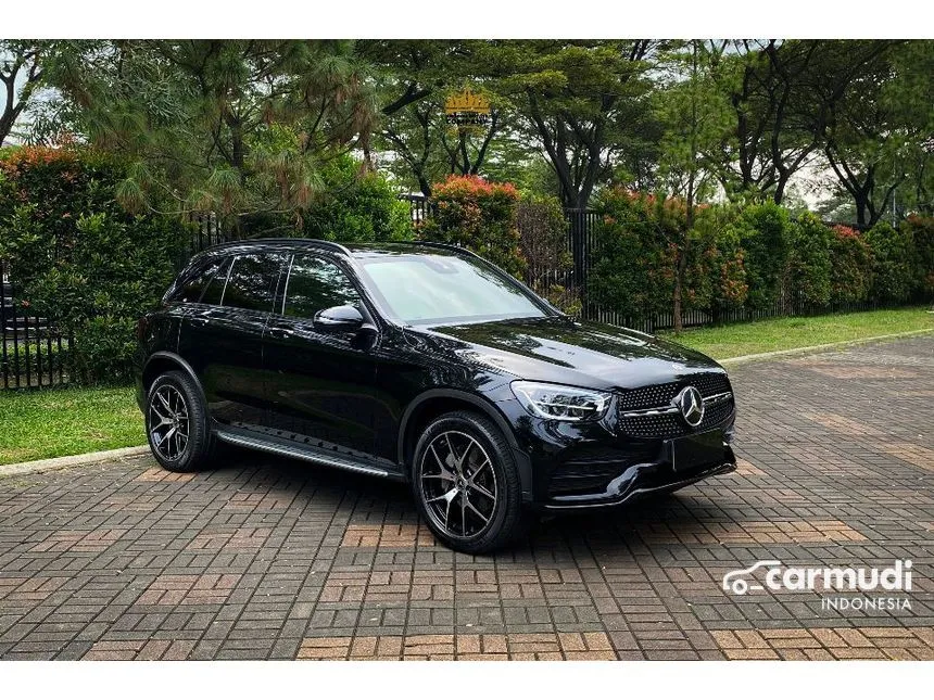 2022 Mercedes-Benz GLC200 AMG Line Night Edition SUV