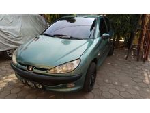 2002 Peugeot 206 1.4 Sporty Hatchback