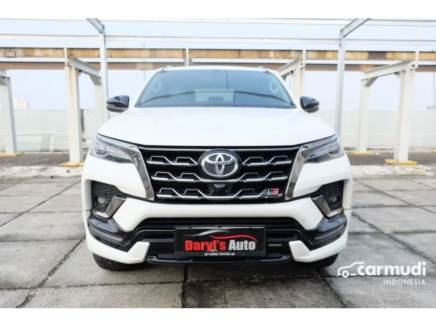 2023 Toyota Fortuner GR Sport 4X2 SUV