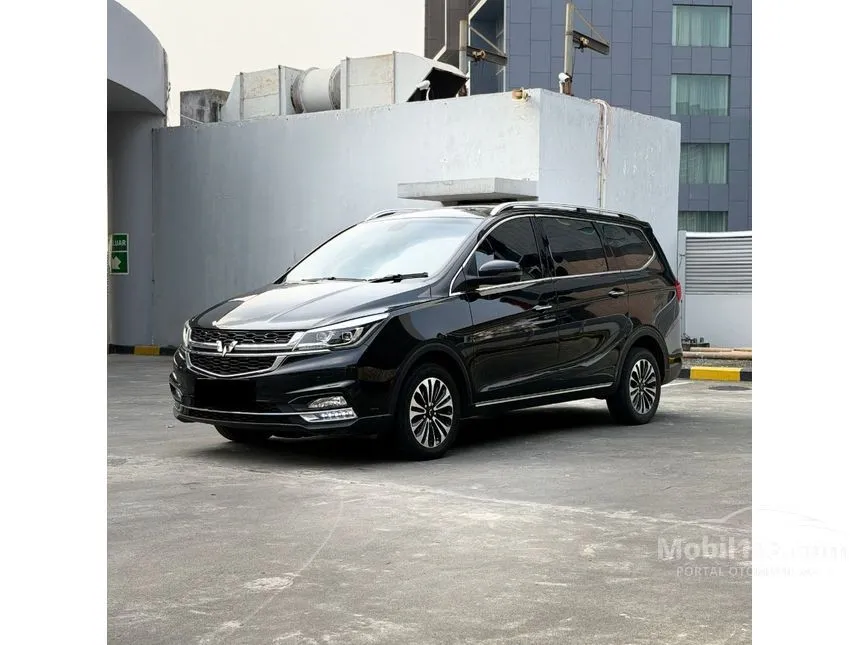 2022 Wuling Cortez EX Lux+ MPV