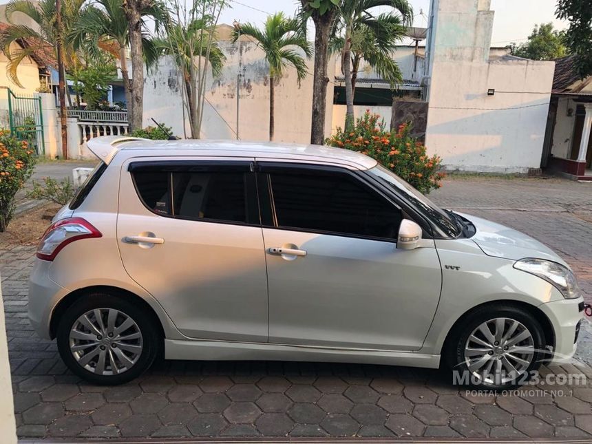 Jual Mobil Suzuki Swift 2015 GX 1.4 di Jawa Timur 